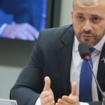 Moraes autoriza Daniel Silveira a fazer tratamento fora da prisão