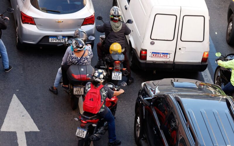 Moto cresce como opção perigosa para quem teve mobilidade negada