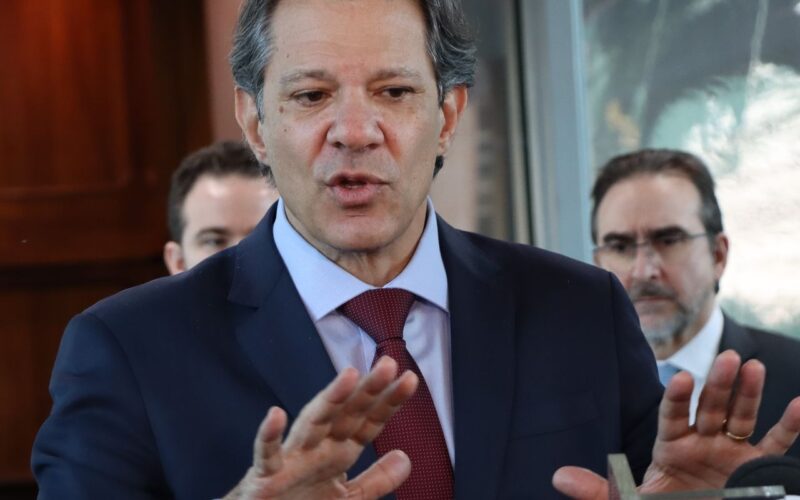 Motta mostrou compromisso com equilíbrio em reforma do IR, diz Haddad