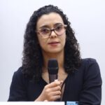 Para debatedores, inteligência artificial pode ajudar idosos a cuidar da saúde - Notícias