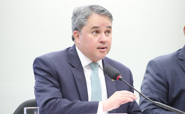 Presidente da Comissão Mista de Orçamento quer votar LDO na próxima semana - Notícias