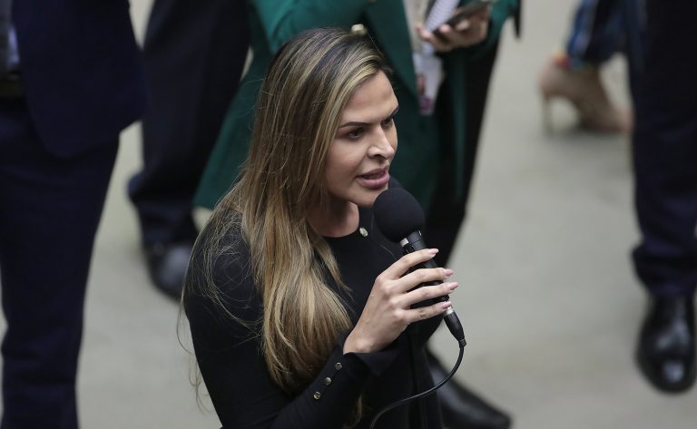 Projeto torna hediondos e inafiançáveis crimes de maus-tratos e abandono de pessoas idosas - Notícias