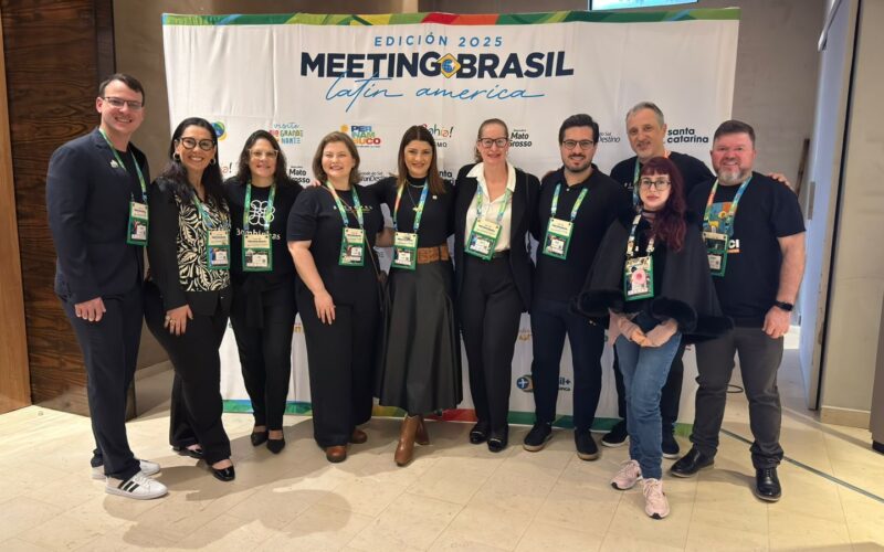 Santa Catarina promove turismo no Meeting Brasil 2025