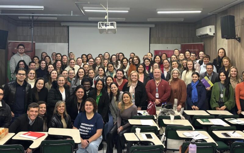 Seminário de capacitação sobre estomias e epidermólise bolhosa reúne mais de 80 profissionais em Criciúma