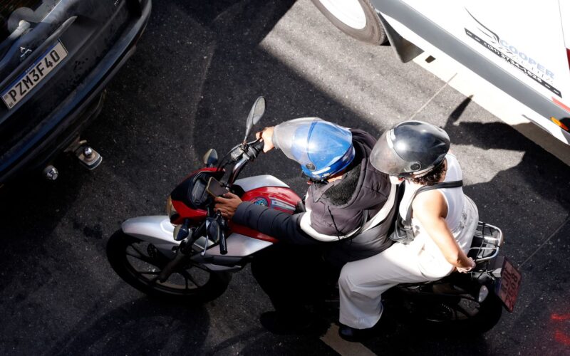 Transporte público melhor pode reduzir mortes em motos, diz Senatran