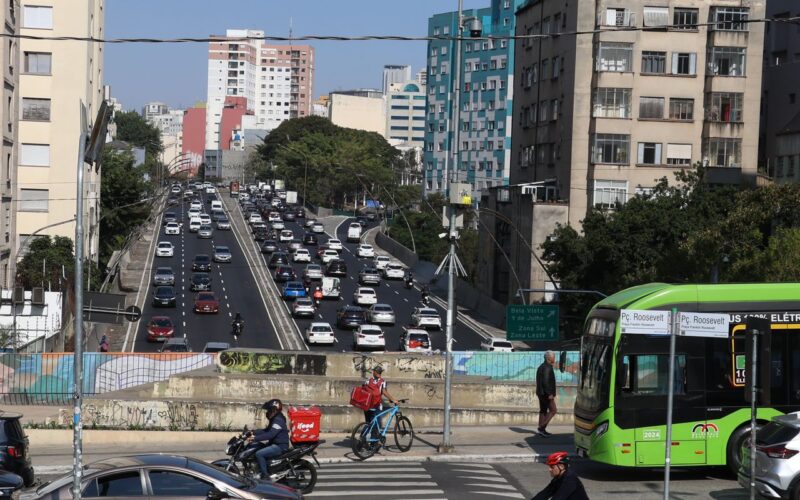 Acidentes de trânsito caem, mas reabilitação onera o SUS