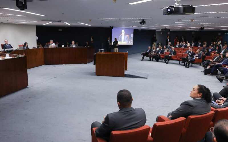 Anotações em agenda já são início de execução do golpe, diz Moraes