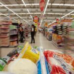Apesar dos juros, consumo das famílias foi motor da economia no 2º tri