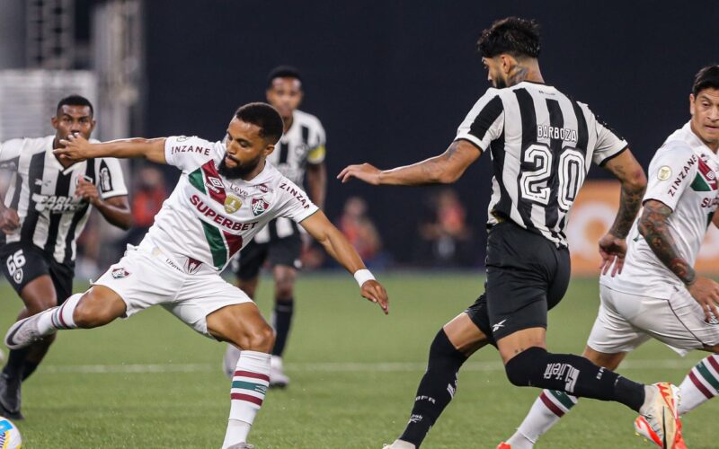 Brasileirão: Nacional transmite duelo entre Fluminense e Botafogo hoje