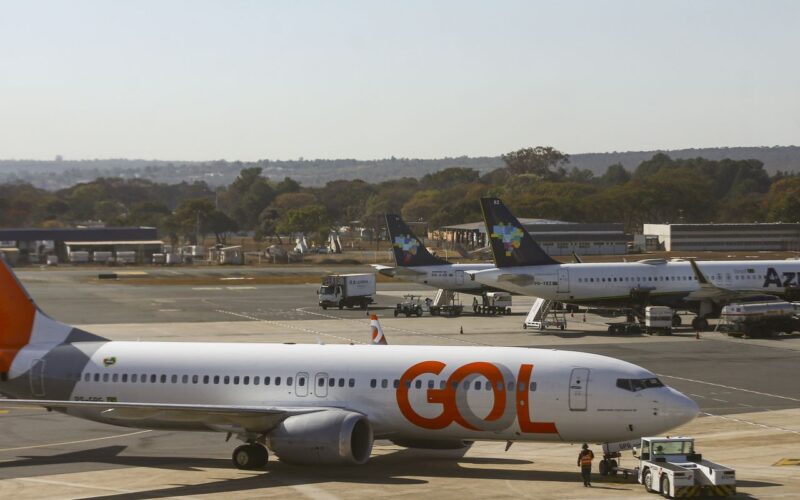 Cade dá 30 dias para Gol e Azul detalharem acordo de cooperação