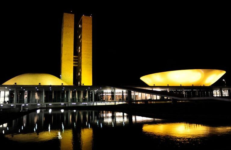 Campanha Setembro Amarelo é oficializada em lei - Notícias