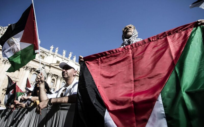 Canadá, Reino Unido e Austrália reconhecem o Estado Palestino