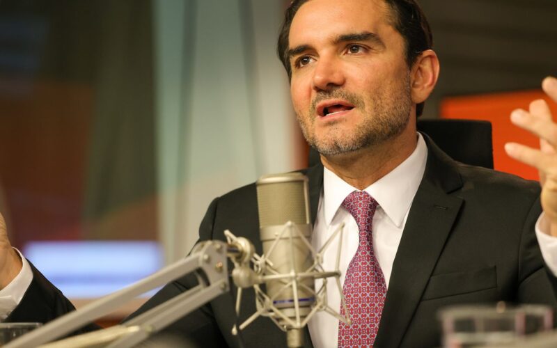 Celso Sabino anuncia saída do comando do Ministério do Turismo