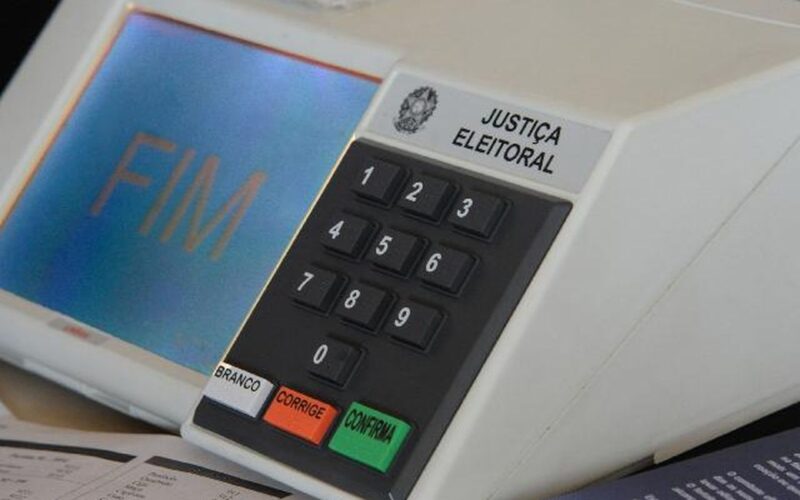 Com vetos, Lula sanciona limite para inelegibilidade por Ficha Limpa