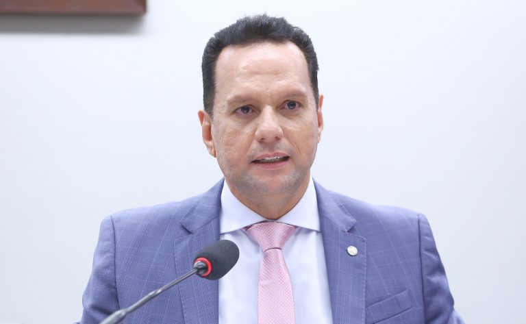 Comissão aprova estímulo a desconto para produtos perto do vencimento - Notícias