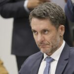 Comissão aprova inclusão de educação financeira no currículo dos ensinos fundamental e médio - Notícias