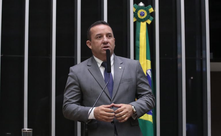 Comissão aprova projeto com medidas para incentivar a economia criativa - Notícias