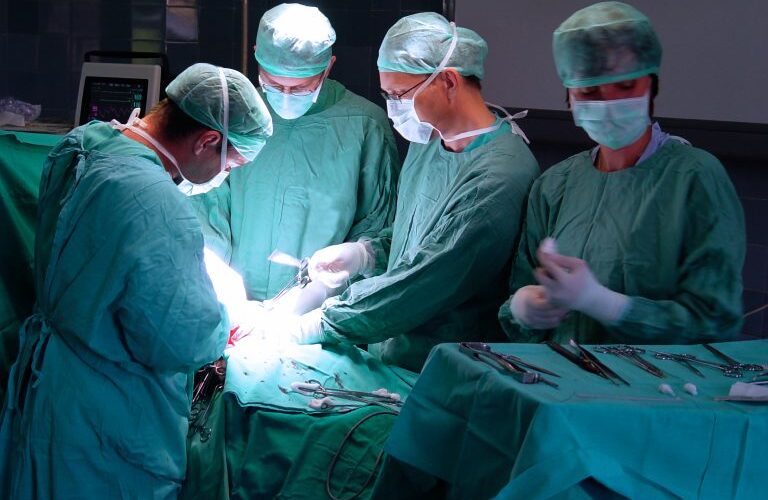 Comissão debate implementação de política nacional de cirurgia ambulatorial - Notícias
