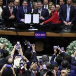Congresso promulga PEC que muda regras para pagamento dos precatórios