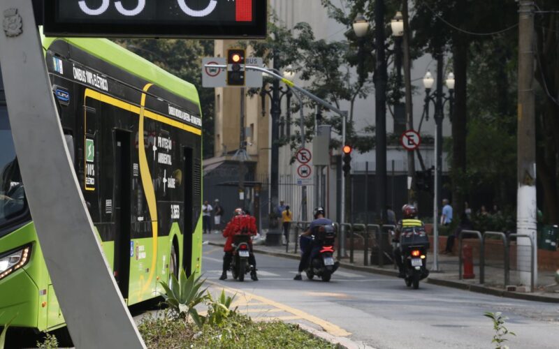Defesa Civil paulista alerta 111 municípios por tempo seco