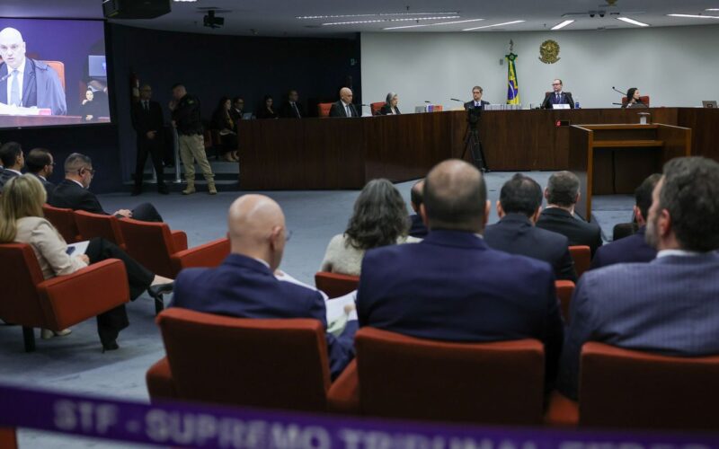 Defesa de Mauro Cid pede ao STF a manutenção da delação premiada 