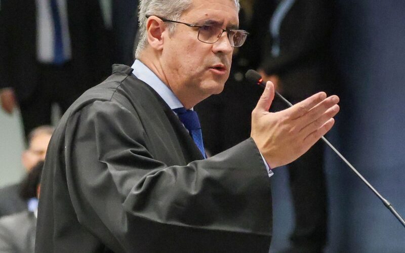 Defesa diz que Ramagem "compilava pensamentos de Bolsonaro"