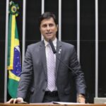 Deputado reclama que INSS descumpre lei sobre recadastramento de beneficiários com deficiências; ouça a entrevista - Notícias
