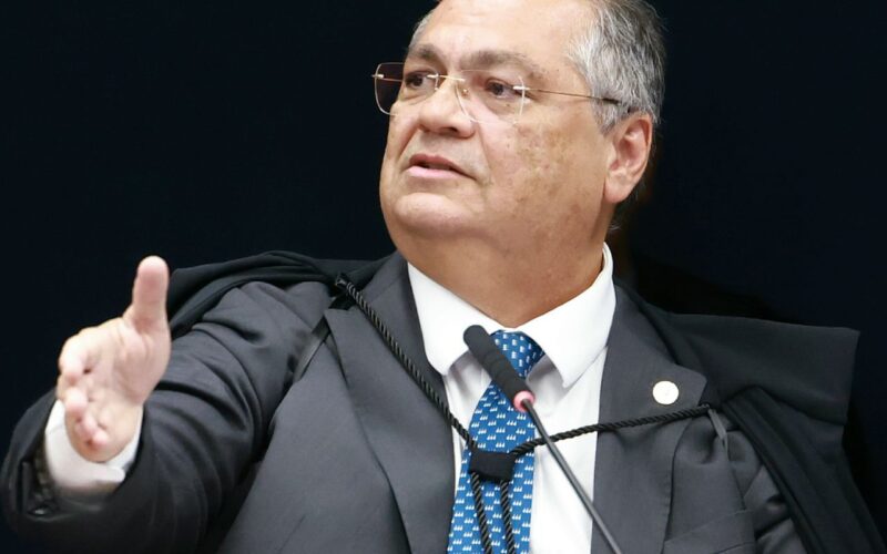 Dino diz que STF não vai se intimidar com tweet de governo estrangeiro