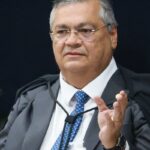Dino vota pela condenação de Bolsonaro e mais sete; placar está 2 a 0