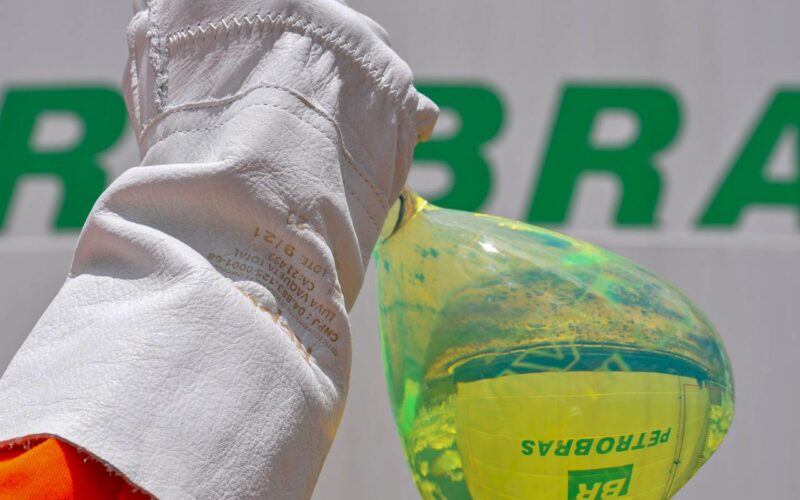 Estudos apontam caminho para descarbonizar a Petrobras