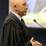 Ex-comandante não colocou Marinha à disposição do golpe, alega defesa