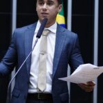 Justiça aumenta indenização que Nikolas terá de pagar a Felipe Neto