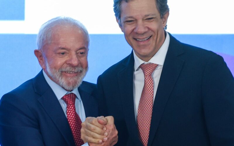 Lula envia à Câmara projeto para regulação econômica de big techs