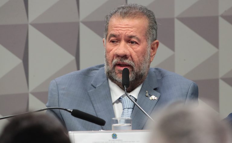 Lupi nega omissão e diz à CPMI do INSS que só percebeu “dimensão do problema” após ação da PF - Notícias