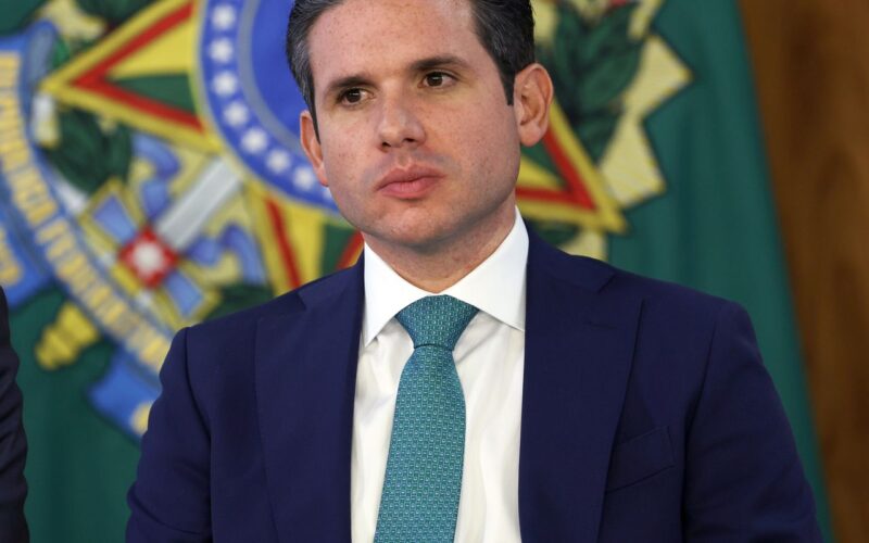 Motta afirma que Isenção do IR pode entrar em pauta na semana que vem