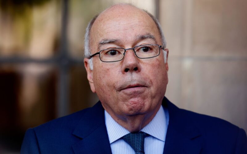 “Não podemos admitir intervenções externas”, defende Mauro Vieira