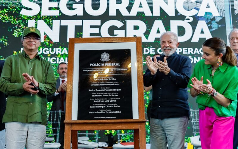 Países amazônicos não precisam de intervenções estrangeiras, diz Lula