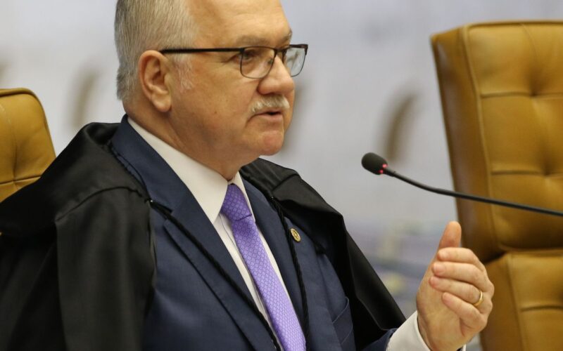 STF inicia cerimônia de posse de Fachin na presidência da Corte