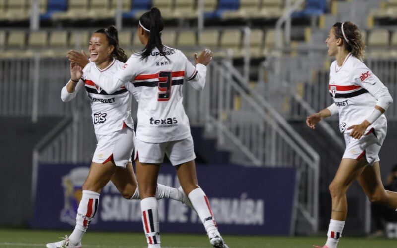 São Paulo vence clássico e avança na Copa do Brasil Feminina