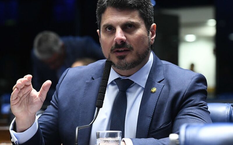 Senado oficializa afastamento de Marcos do Val por 115 dias