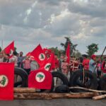 Tocantins: MST bloqueia rodovia para cobrar desapropriação de área
