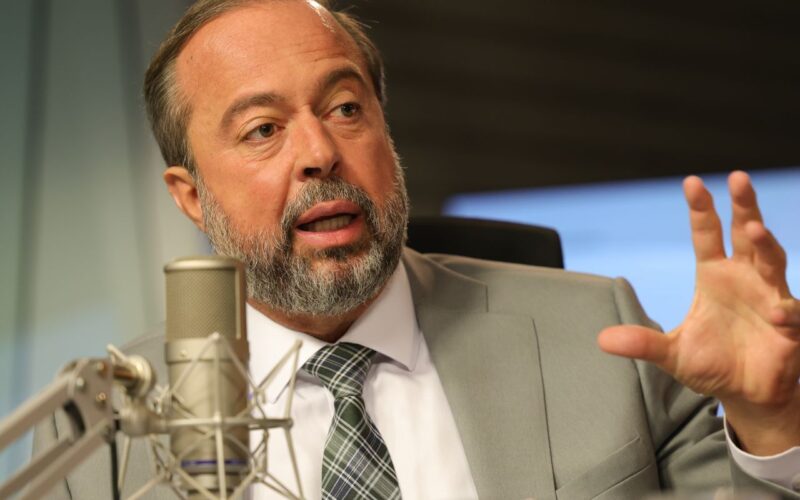 Brasil não corre risco energético, garante Alexandre Silveira