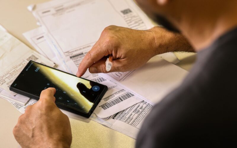 Elevação da Selic tira acesso ao crédito imobiliário, diz setor