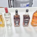 Fábrica clandestina de bebidas usava etanol adulterado de postos