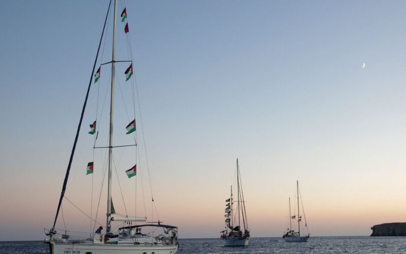 Flotilha Global Sumud: onze brasileiros são capturados por Israel