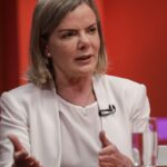 Gleisi diz que políticos de direita querem EUA intervindo no Brasil