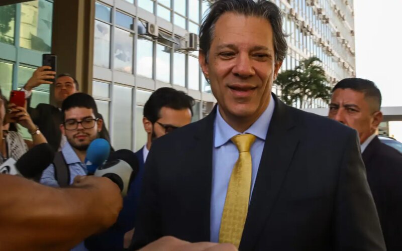 Haddad comemora aprovação da isenção do IR na Câmara: "foi um golaço!"