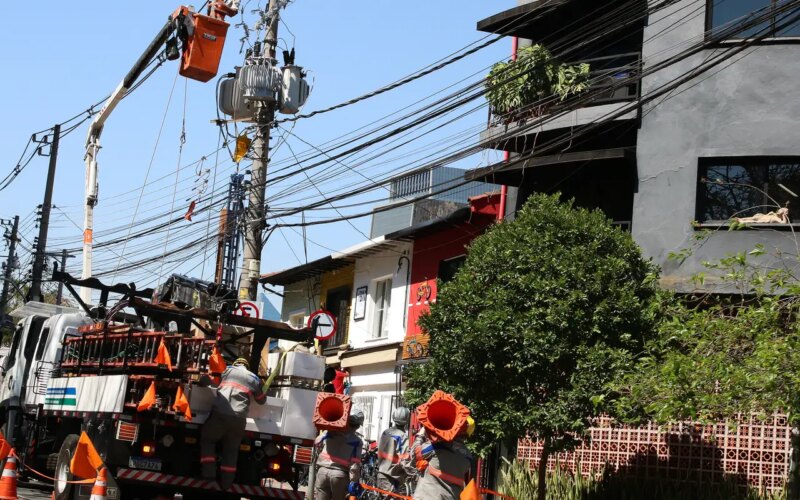 Justiça suspende prorrogação antecipada da concessão da Enel em SP