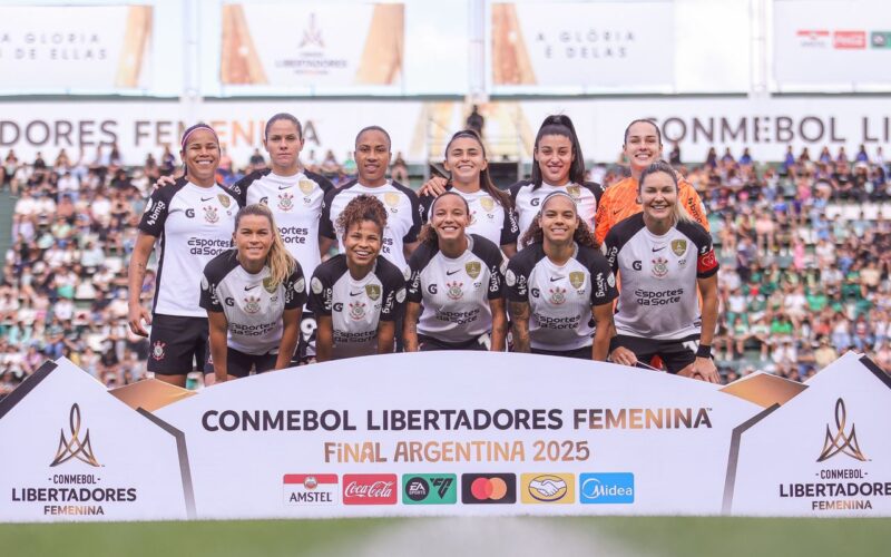 Libertadores: Corinthians faz história com tricampeonato consecutivo