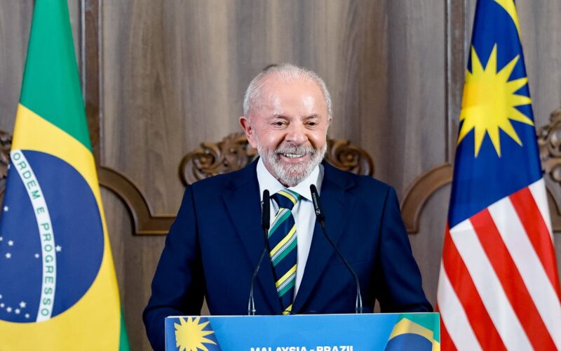 Lula participa de Cúpula da Ásia do Leste